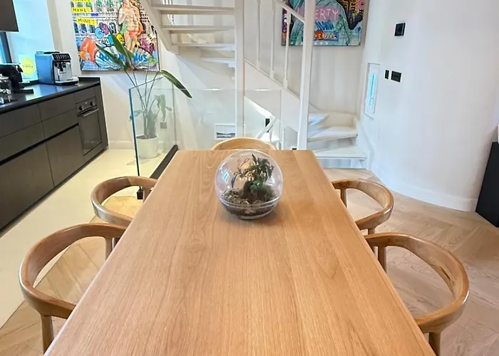 Maison à Hébergement de vacances *